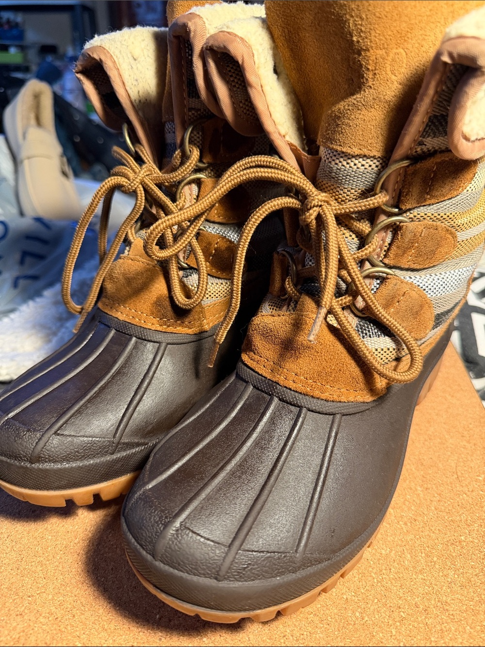 STQ US 8 Women’s Brown Waterproof Duck Boots with Suede Upper